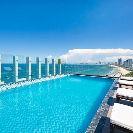 Alisia Beach Hotel Da Nang Exteriör bild