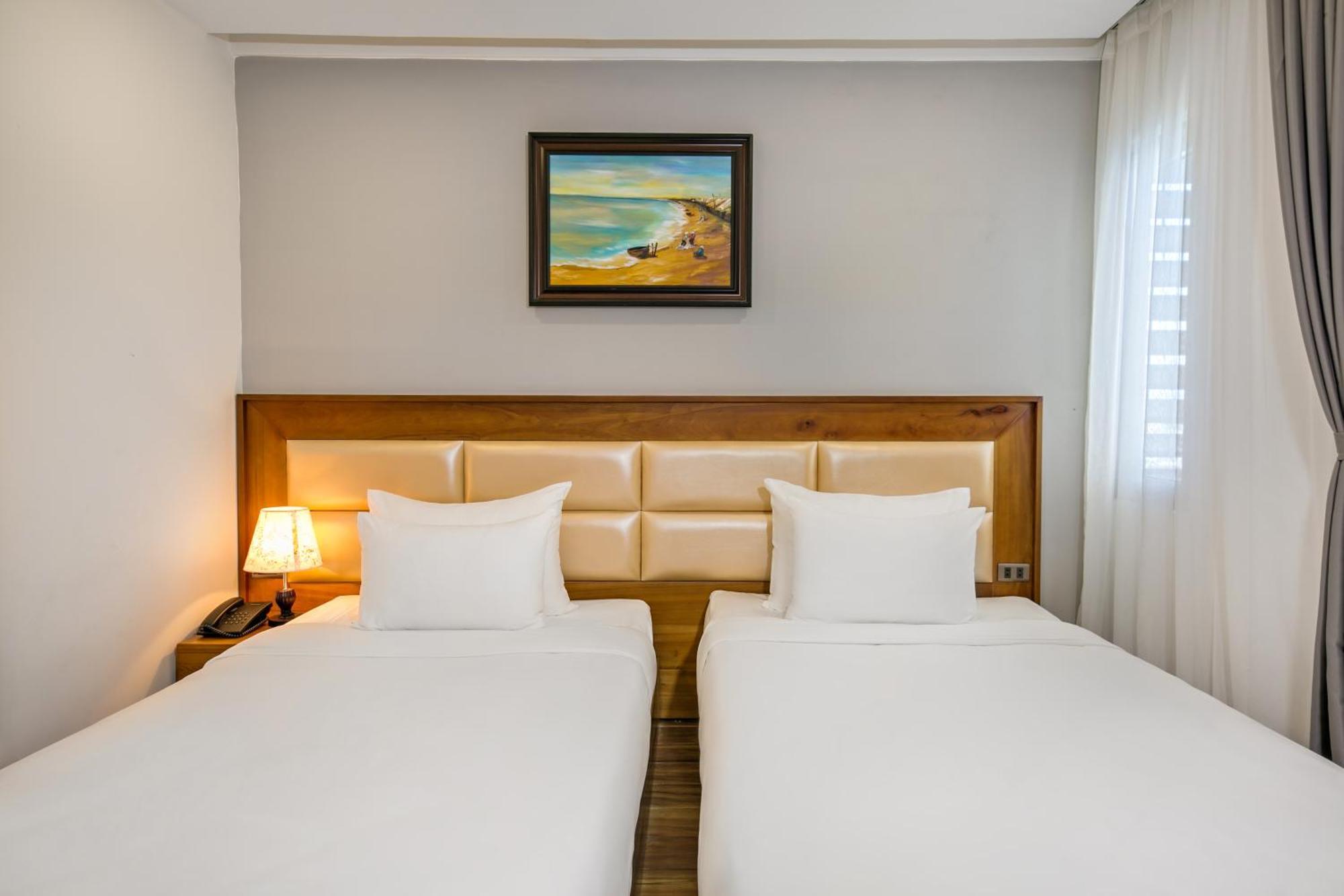 Alisia Beach Hotel Da Nang Exteriör bild