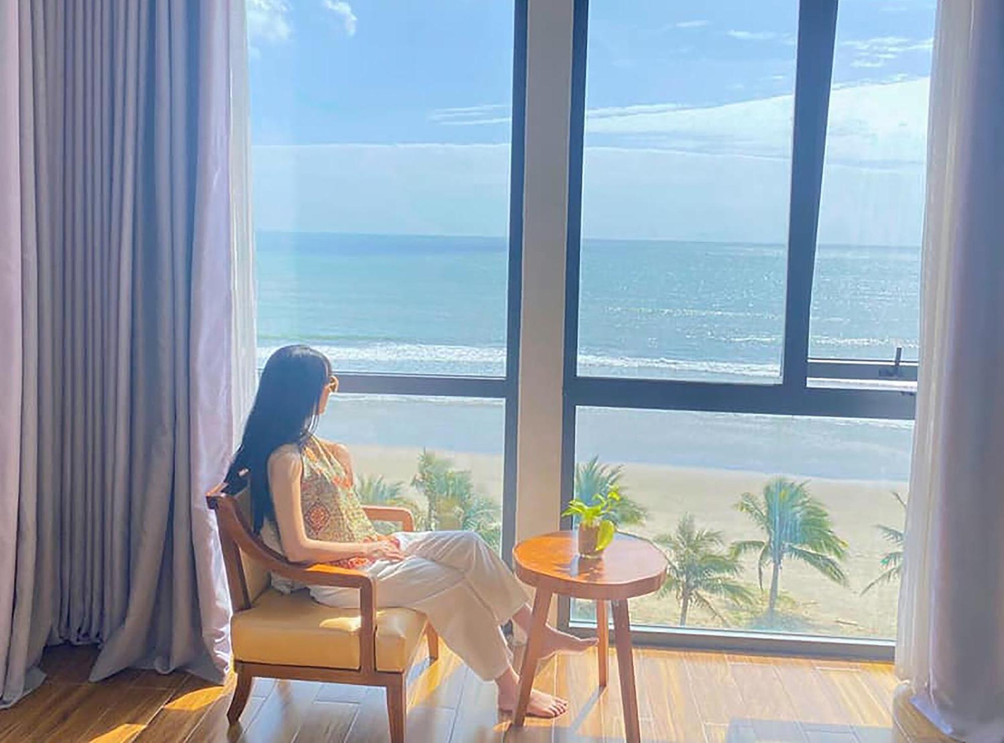 Alisia Beach Hotel Da Nang Exteriör bild
