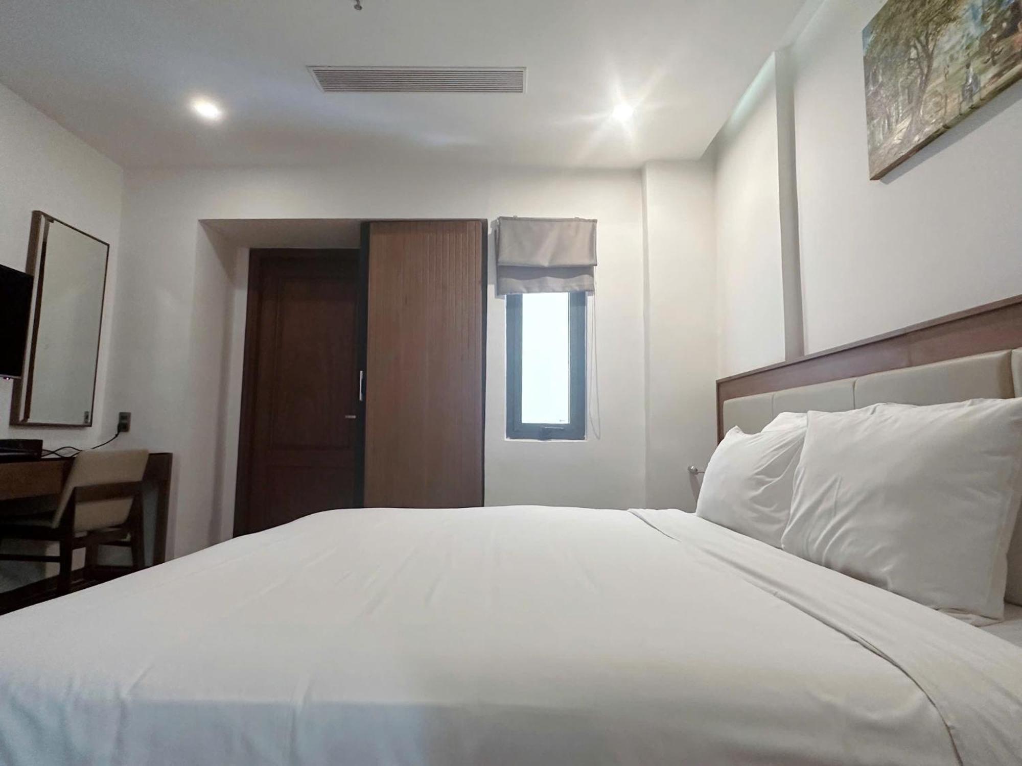 Alisia Beach Hotel Da Nang Exteriör bild