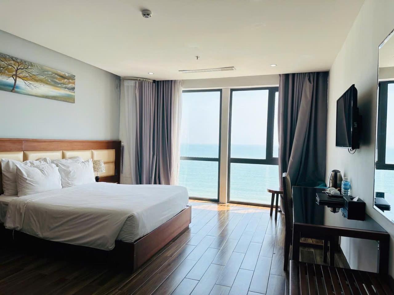 Alisia Beach Hotel Da Nang Exteriör bild